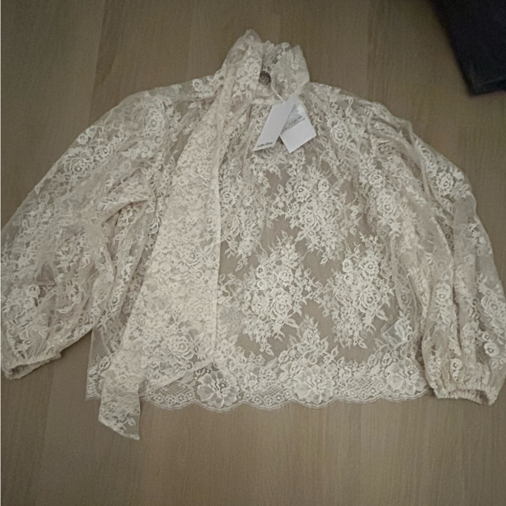 & Other Stories Floral Lace Top in Ivory - Picture 4 of 7